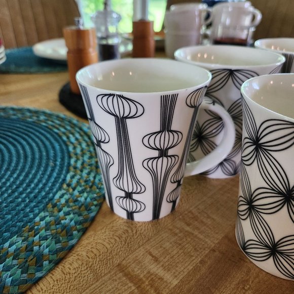 5 Coffee Mugs Black and White Modern Graphic Design 10 oz Kitchen Details - Picture 4 of 8